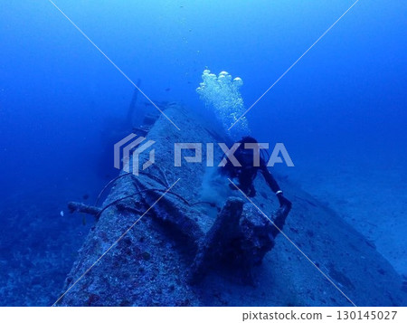 Shipwreck diver Shipwreck diver 130145027