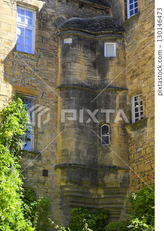 Exploring medieval architecture in Sarlat, Dordogne, reflecting the history and culture of Perigord Exploring medieval architecture in Sarlat, Dordogne, reflecting the history and culture of Perigord 130146473