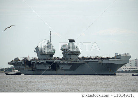 The Royal Navy aircraft carrier Prince of Wales enters Tokyo Bay on August 28, 2025. The Royal Navy aircraft carrier Prince of Wales enters Tokyo Bay on August 28, 2025. 130149113
