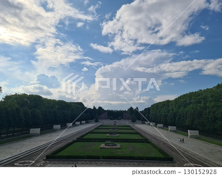 Berlin, Germany - August 1, 2025: The Soviet War Memorial, a war memorial and military cemetery in Berlin's Treptower Park. It was built to the design of the Soviet architect Yakov Belopolsky Berlin, Germany - August 1, 2025: The Soviet War Memorial, a war memorial and military cemetery in Berlin's Treptower Park. It was built to the design of the Soviet architect Yakov Belopolsky 130152928