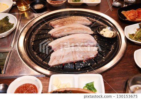 Korean BBQ. Charcoal grilled pork belly 130153675