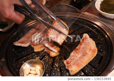 Korean BBQ. Charcoal grilled pork belly 130153695