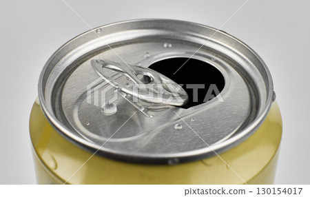 Close up of the opening of a beverage can Close up of the opening of a beverage can 130154017