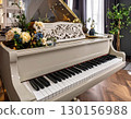 Piano 130156988