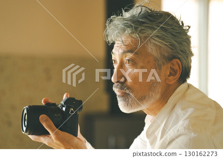 一位大牌攝影師 130162273