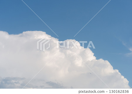 夏天的藍天白雲 130162836