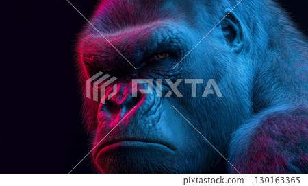霓虹燈照射下的大猩猩臉部特寫 130163365