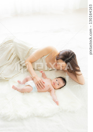 寶貝和媽媽 130164163