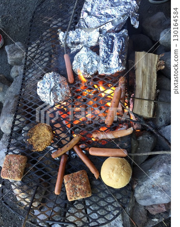 BBQ overseas 130164584