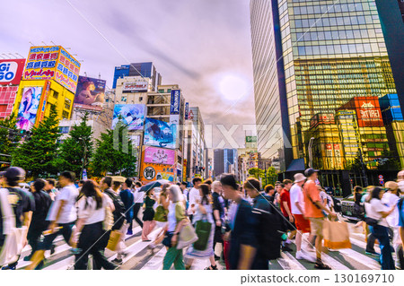 Tokyo cityscape in Japan: Extremely hot... Akihabara bustling with young people and foreign tourists. Most of them are foreign tourists = 17th Tokyo cityscape in Japan: Extremely hot... Akihabara bustling with young people and foreign tourists. Most of them are foreign tourists = 17th 130169710