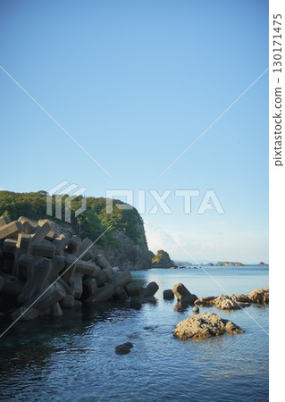 一個晴天的海岸 一個晴天的海岸 130171475