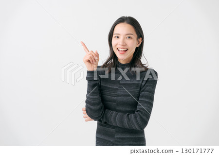 Woman pointing Woman pointing 130171777