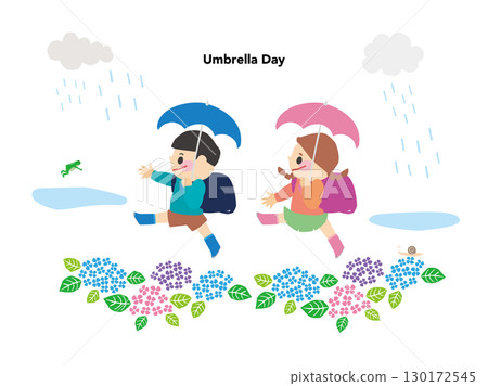 雨季，孩子們背著書包行走 130172545
