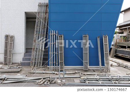 Residential scaffolding 130174667