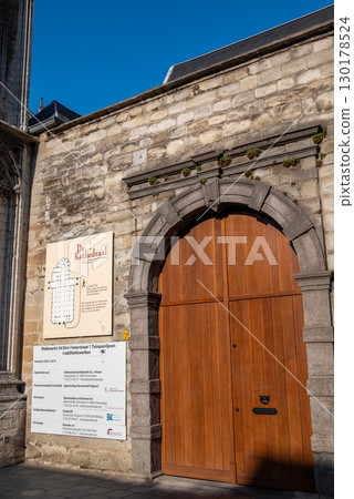Cathedral of Our Lady Roman Catholic church in Antwerp, Belgium, largest Gothic church in Belgium 130178524