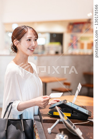 無現金支付信用卡 130178566