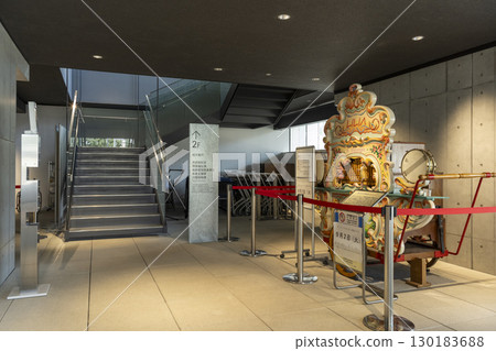 埼玉縣川口市政府(新市政廳、第一市政廳、1樓入口) 埼玉縣川口市政府(新市政廳、第一市政廳、1樓入口) 130183688