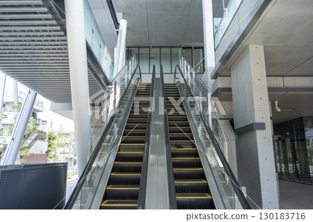 Saitama Prefecture Kawaguchi City Hall (New Building/Second Building) 130183716