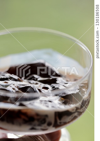 Crushed coffee jelly made with gelatin Crushed coffee jelly made with gelatin 130186508