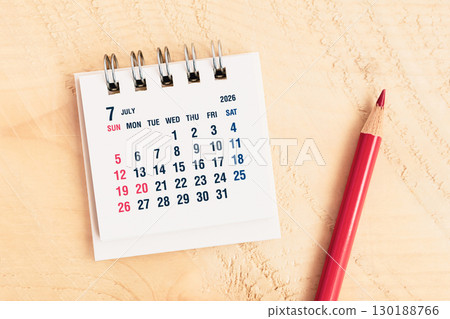 2026年7月日曆及紅鉛筆7月活動日曆 130188766