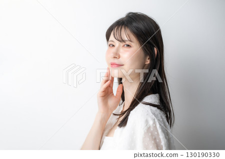 Women's beauty skin care Women's beauty skin care 130190330