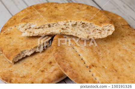 greek pita bread greek pita bread 130191326