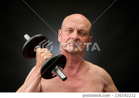 Old man bare-chested practice some exercice with dumbbell 130192212