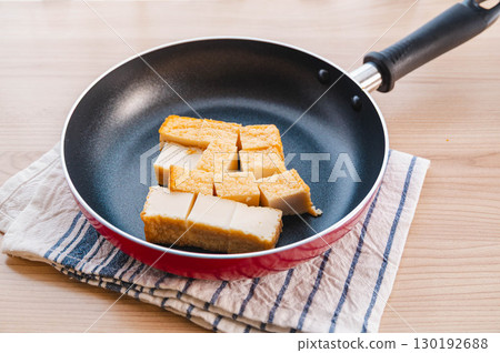 煎豆腐 煎豆腐 130192688