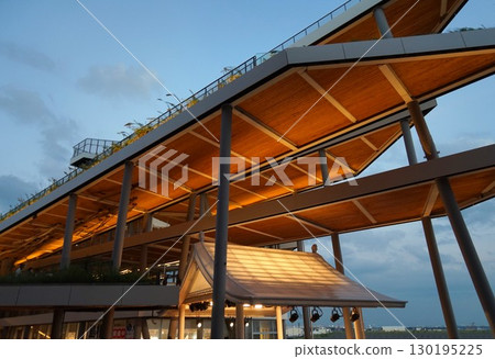 利園南側屋頂及快閃舞台景觀 130195225