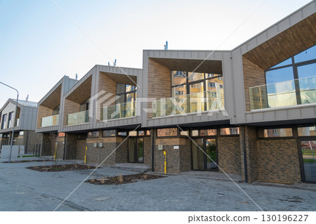 A modern townhouse with a private garden, A modern townhouse with a private garden, 130196227