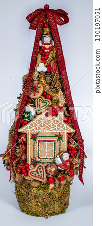 Christmas tree table cones mini decoration for new year Christmas tree table cones mini decoration for new year 130197051