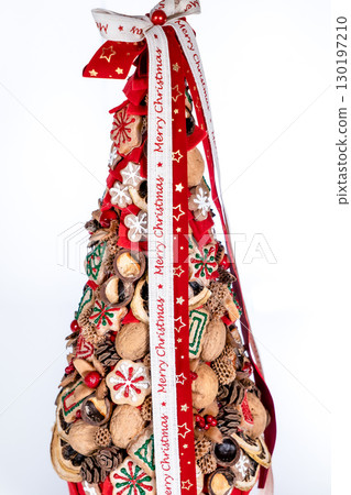 Christmas tree table cones mini decoration for new year Christmas tree table cones mini decoration for new year 130197210