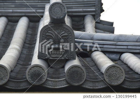 Onigawara (onigawara tile) (Shitennoji Temple, Mantoin (Kamigoromo Hall), Tennoji Ward, Osaka City, Osaka Prefecture) 130199445
