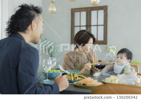 Fun family meal image 130200342