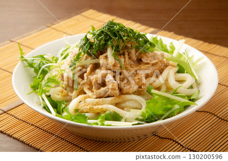 芝麻醬冷涮涮烏龍麵 芝麻醬冷涮涮烏龍麵 130200596