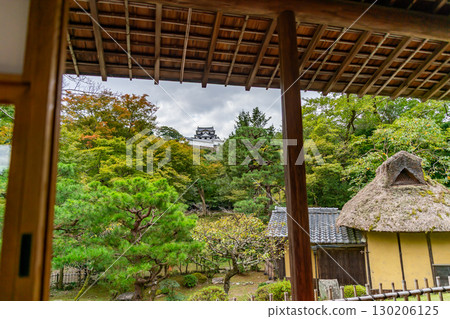 從玄宮園眺望彥根城 130206125