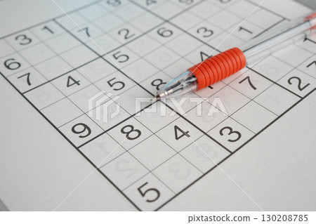 Puzzle game to play for keep brain younger. 130208785