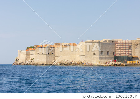 從船上欣賞歐洲克羅埃西亞杜布羅夫尼克老城區 130210017