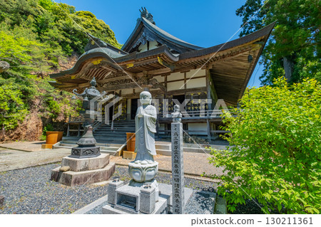 Maniji Temple, Zenkoji Temple Nyorai Hall, Kakuji Temple, Tottori City, Tottori Prefecture 130211361