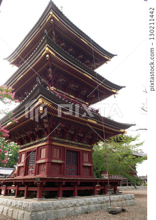 板橋不動尊:三重塔安裝避雷針 板橋不動尊:三重塔安裝避雷針 130211442