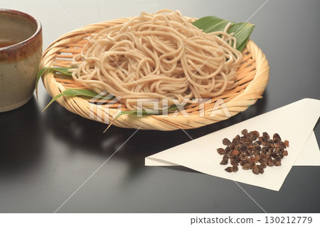 Buckwheat noodles 130212779