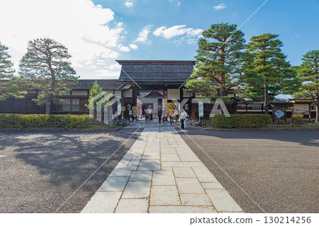 飛鎢高山高山陣屋正門的風景 130214256