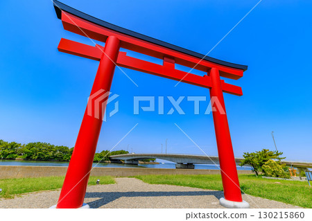 千葉縣木更津市鳥居崎海濱公園大鳥居門 130215860