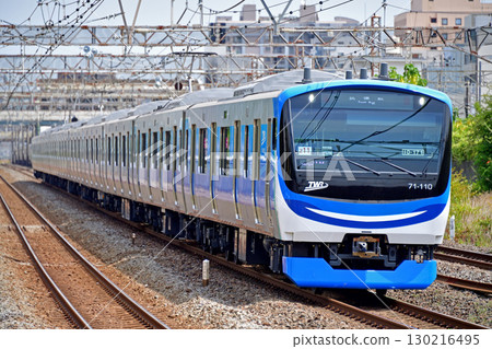Tokaido Main Line, Hiratsuka, Tokyo Waterfront Area Rapid Transit, 71-000 series, Z11 train, test run 130216495