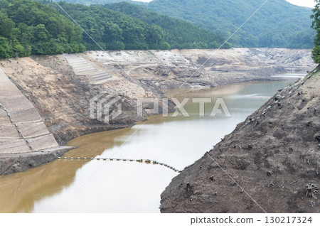 A view of Iwadozawa Dam when it is dry A view of Iwadozawa Dam when it is dry 130217324