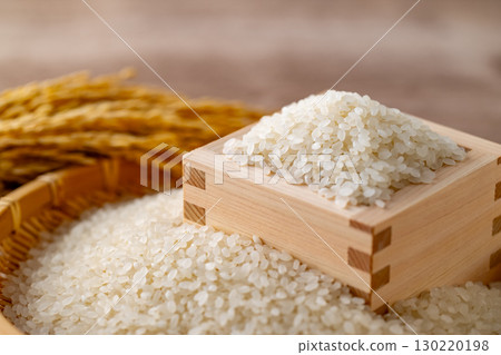 精米 水稻 稻米 130220198