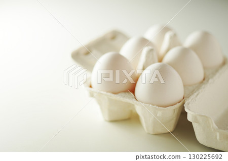 紙質容器放入半打蛋(shiratama) 紙質容器放入半打蛋(shiratama) 130225692