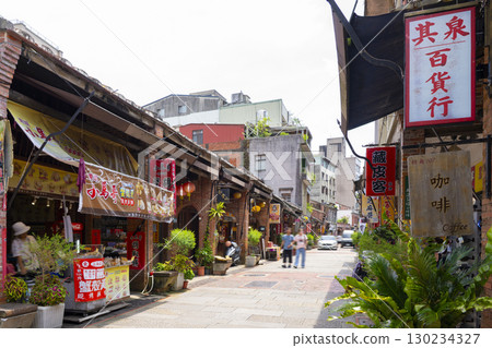 Shenkeng Old Street Taiwan 130234327