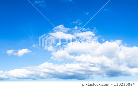 藍天白雲的簡單風景 藍天白雲的簡單風景 130236084