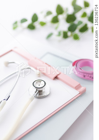 Health meters (weighing scales) and scales 130236714